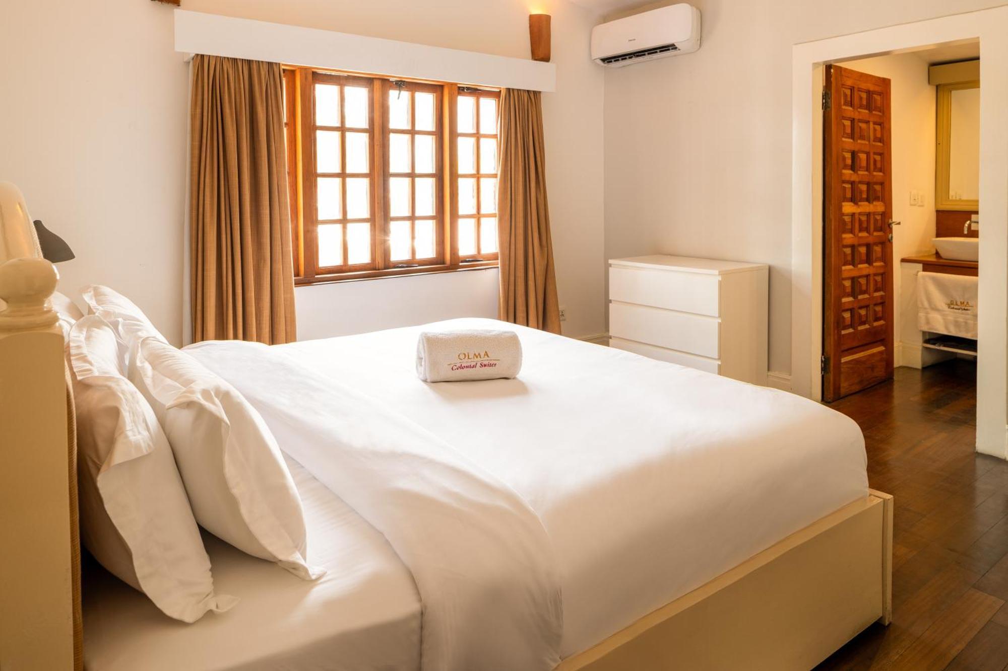 אקרה Olma Colonial Suites מראה חיצוני תמונה