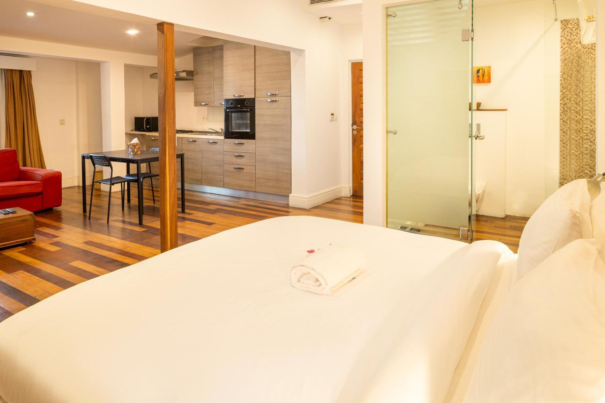 אקרה Olma Colonial Suites מראה חיצוני תמונה